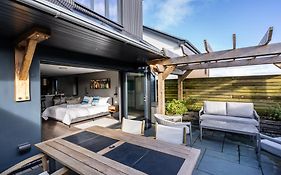 Uno Carbis Bay - Boutique Luxury Accommodation